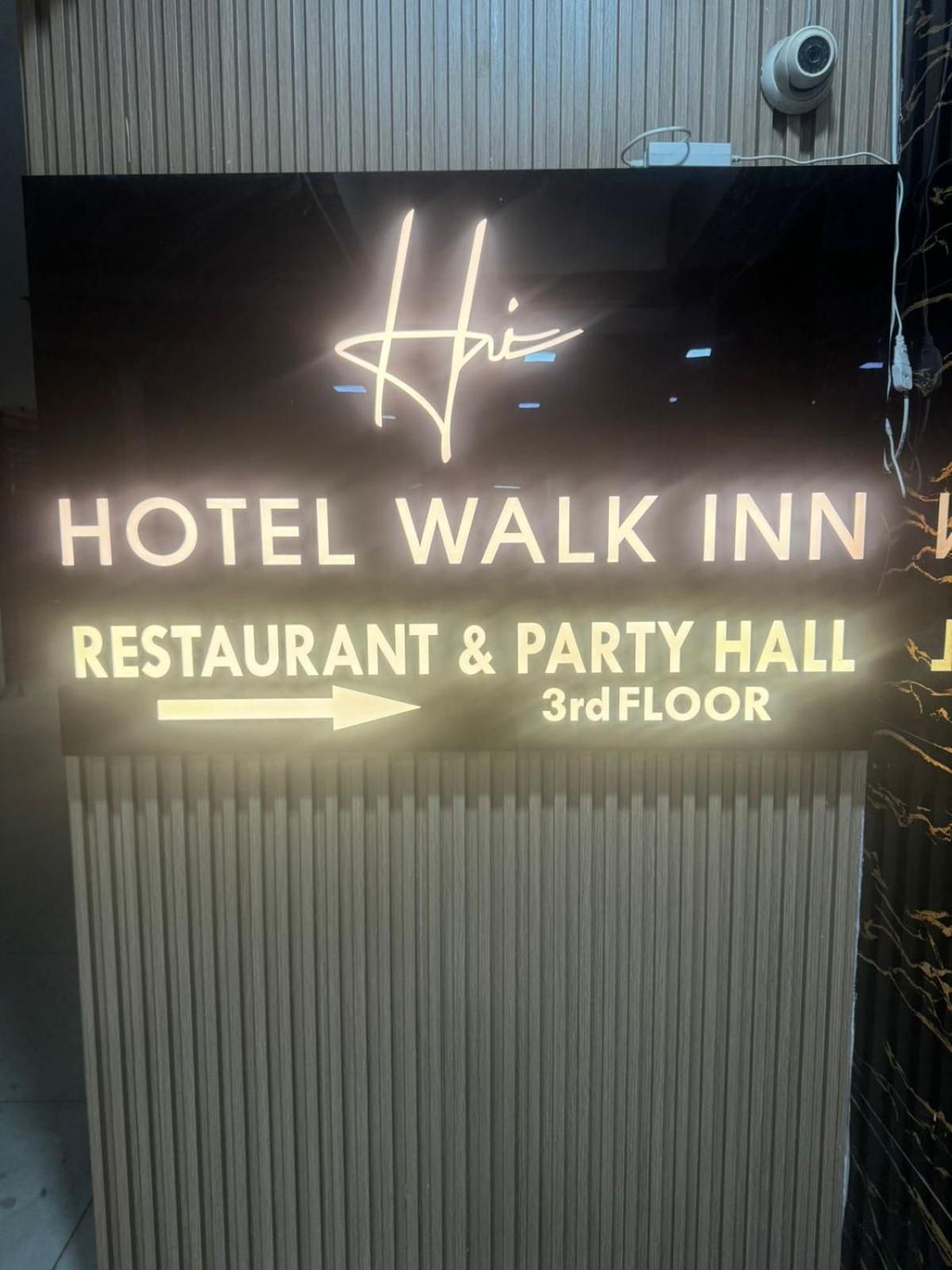 Hotel Walk Inn Faridabad Ngoại thất bức ảnh